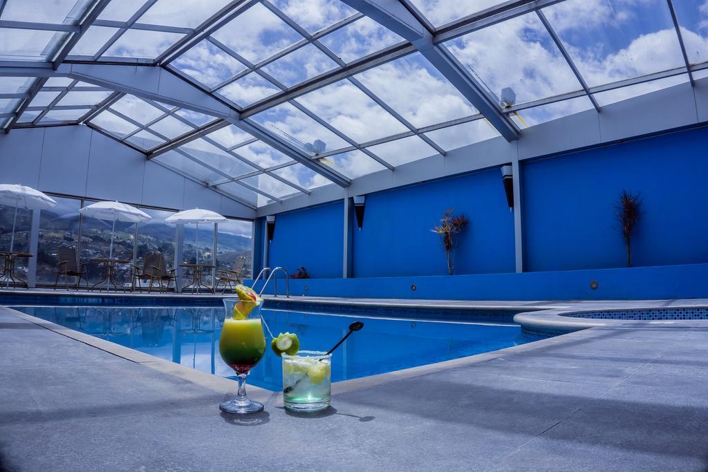 Hotel Emperador Ambato Exterior photo