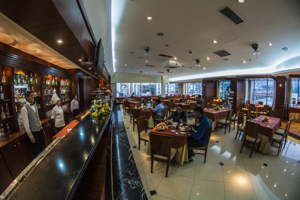 Hotel Emperador Ambato Exterior photo